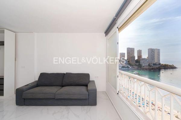 Estudio en avenida de Madrid, 26