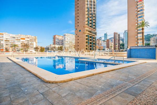 Estudio en avenida de Madrid, 26