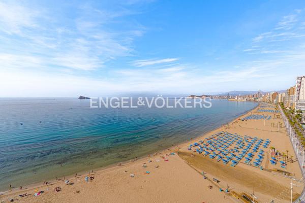 Estudio en avenida de Madrid, 26