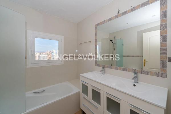 Piso en avenida de Bilbao, 1