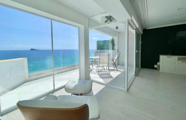 Ático en avenida Mare de Déu del Sofrat