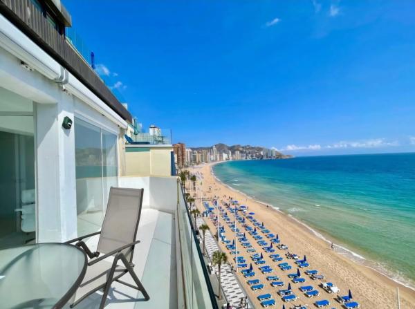 Ático en avenida Mare de Déu del Sofrat