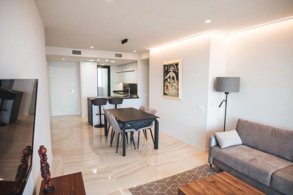 Piso en avenida de Benissa, 3