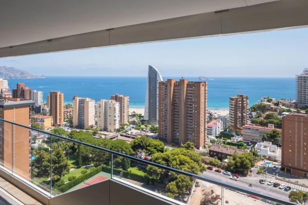 Piso en avenida de Benissa, 3