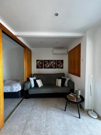 Estudio en Pueblo Levante