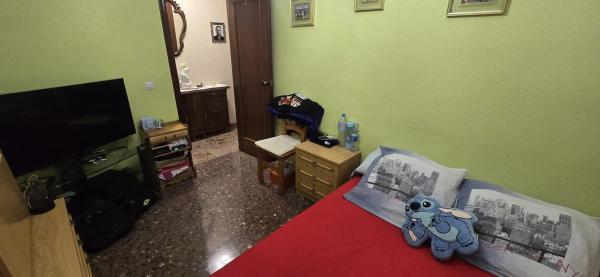 Piso en avenida Beniardá