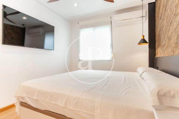 Piso en avenida Mare de Déu del Sofrat