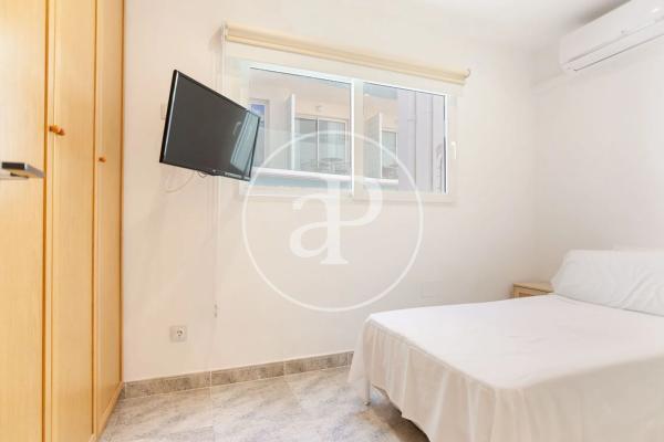 Piso en avenida Mare de Déu del Sofrat