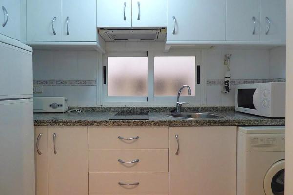 Piso en avenida de los Almendros, 4