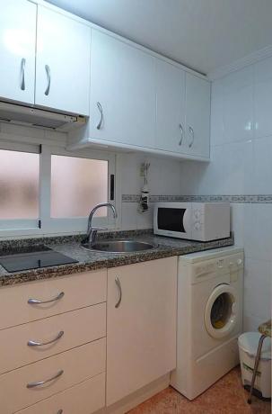 Piso en avenida de los Almendros, 4