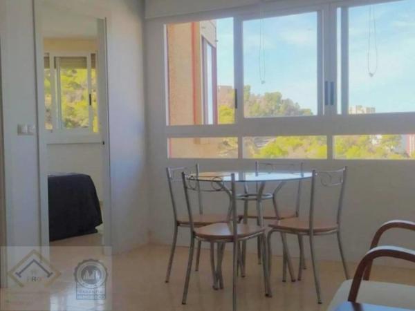 Piso en calle de Viena