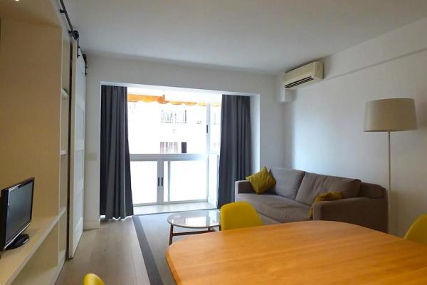 Piso en avenida de los Almendros, 4