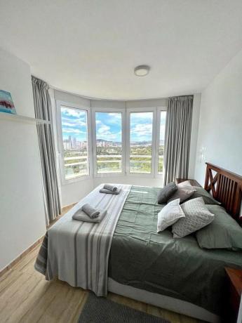 Ático en calle Presidente Adolfo Suárez