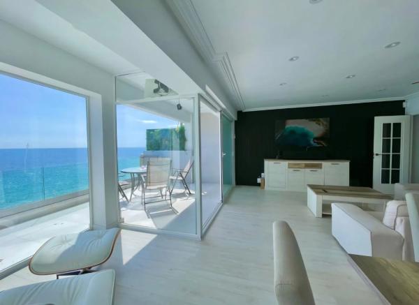 Ático en avenida Mare de Déu del Sofrat, 2