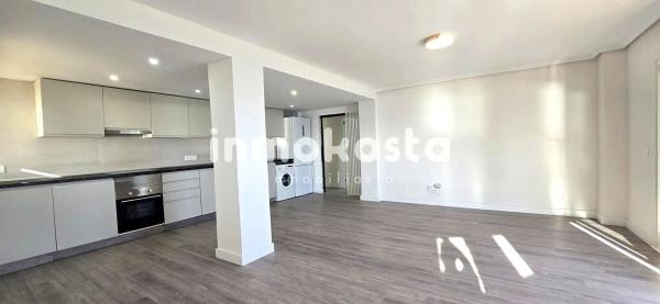 Piso en pasaje Rosaleda