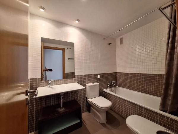 Piso en calle Presidente Adolfo Suárez