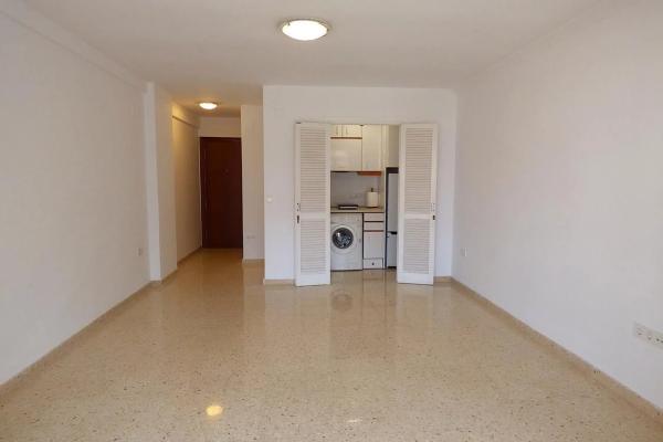 Estudio en avenida Ametlla de Mar, 18