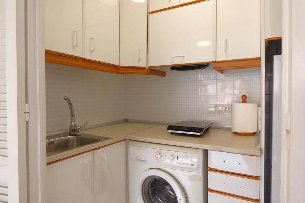 Estudio en avenida Ametlla de Mar, 18