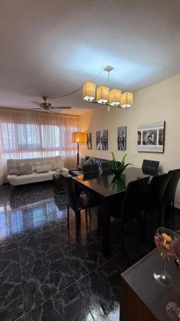 Piso en calle de Viena