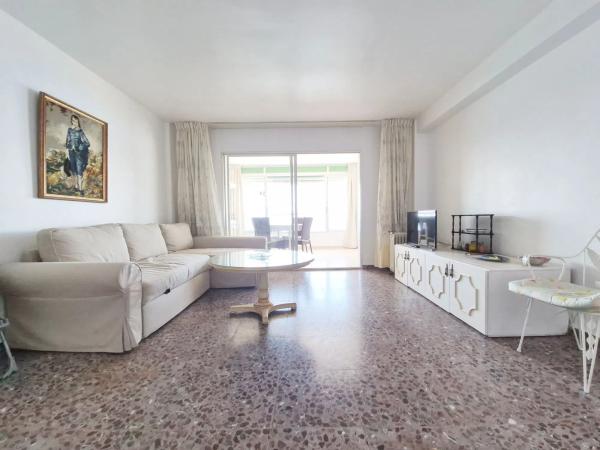 Piso en avenida de Madrid