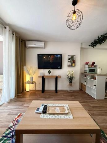 Estudio en Barrio Zona Sierra Helada