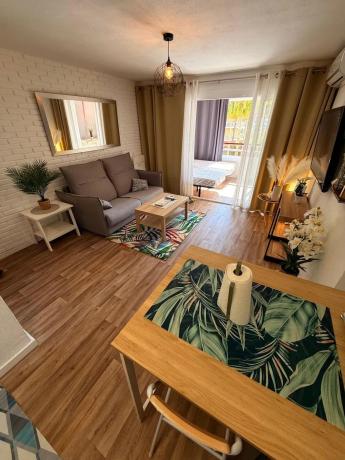 Estudio en Barrio Zona Sierra Helada