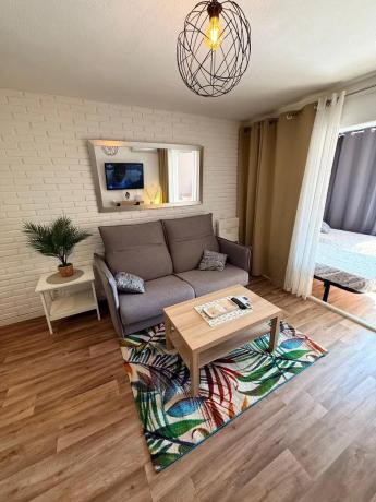 Estudio en Barrio Zona Sierra Helada