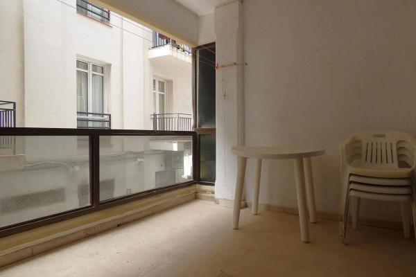 Piso en avenida Mare de Déu del Sofrat