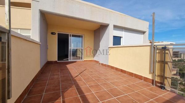 Ático en Playa de Poniente