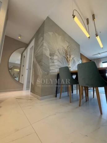 Piso en avenida República Argentina, 17