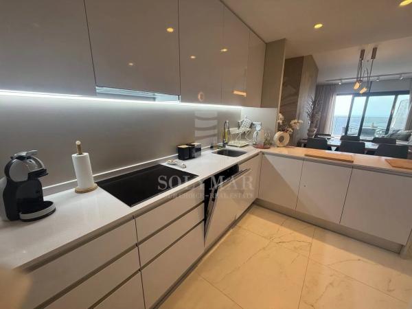 Piso en avenida República Argentina, 17