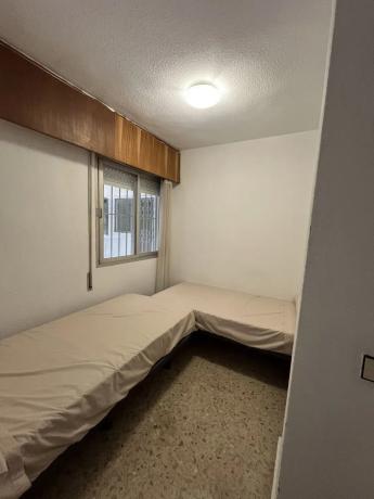 Piso en avenida Mare de Deu del Sofratge