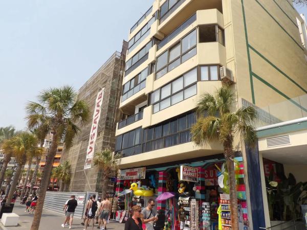 Piso en avenida Mare de Deu del Sofratge