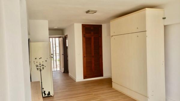 Piso en avenida Suiza, 2