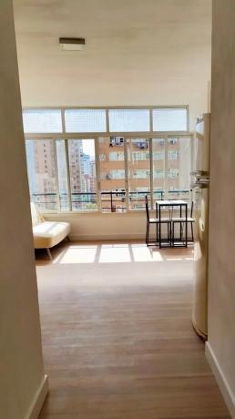 Piso en avenida Suiza, 2