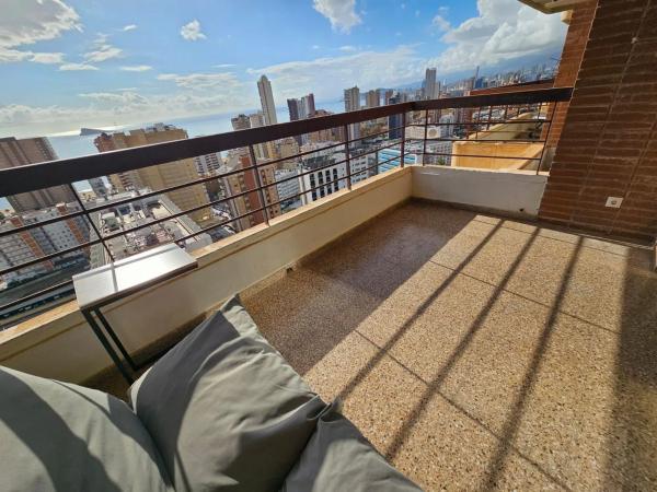 Estudio en avenida Juan Fuster Zaragoza, 3