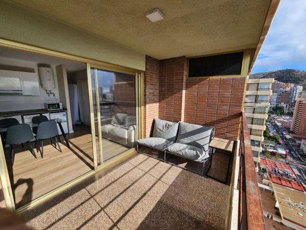 Estudio en avenida Juan Fuster Zaragoza, 3