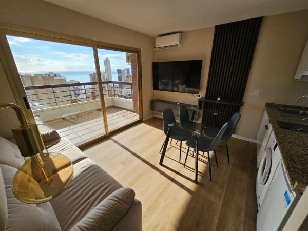 Estudio en avenida Juan Fuster Zaragoza, 3