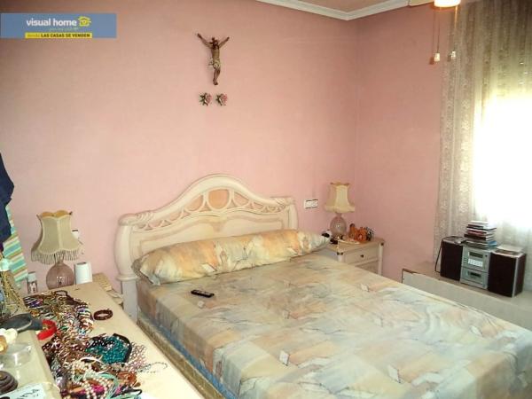 Piso en Barrio Zona Rincón Bajo