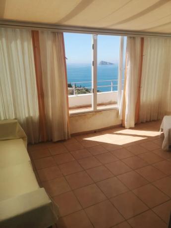 Dúplex en calle Sierra Dorada