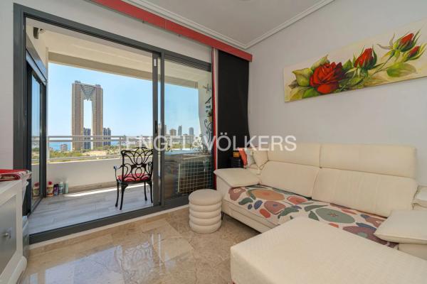 Piso en calle Presidente Adolfo Suárez, 20