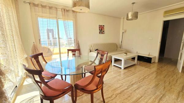 Ático en calle Presidente Adolfo Suárez, 18