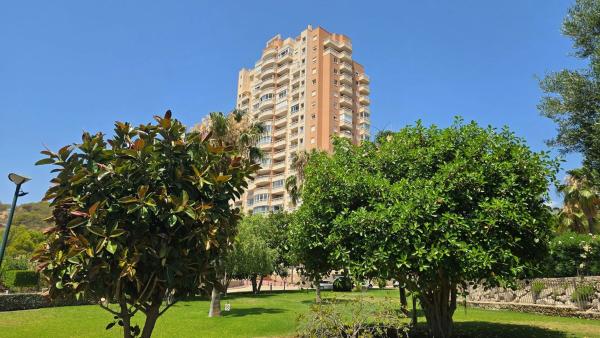 Ático en calle Presidente Adolfo Suárez, 18