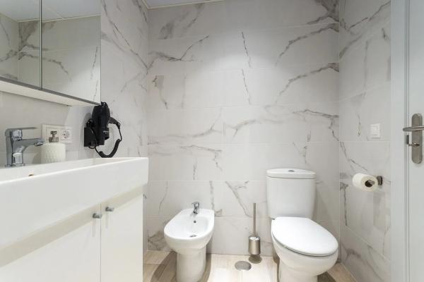 Piso en calle de Bonn, 4