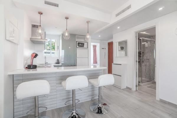 Piso en calle de Bonn, 4