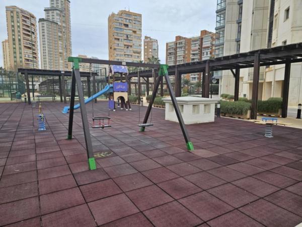 Piso en calle Derramador, 10