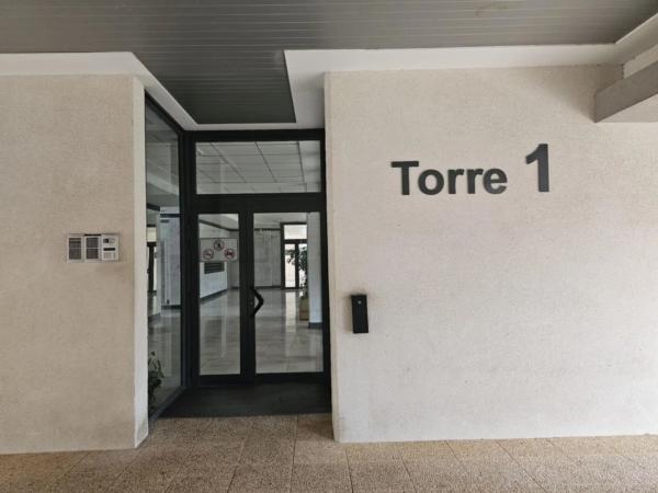 Piso en calle Derramador, 10