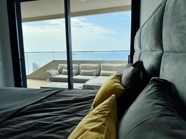 Piso en avenida de Benissa, 2