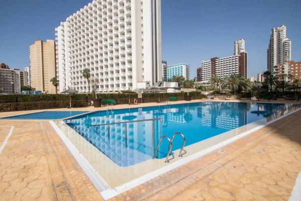 Estudio en avenida Juan Fuster Zaragoza, 3