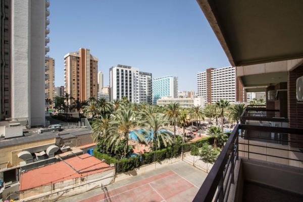 Estudio en avenida Juan Fuster Zaragoza, 3